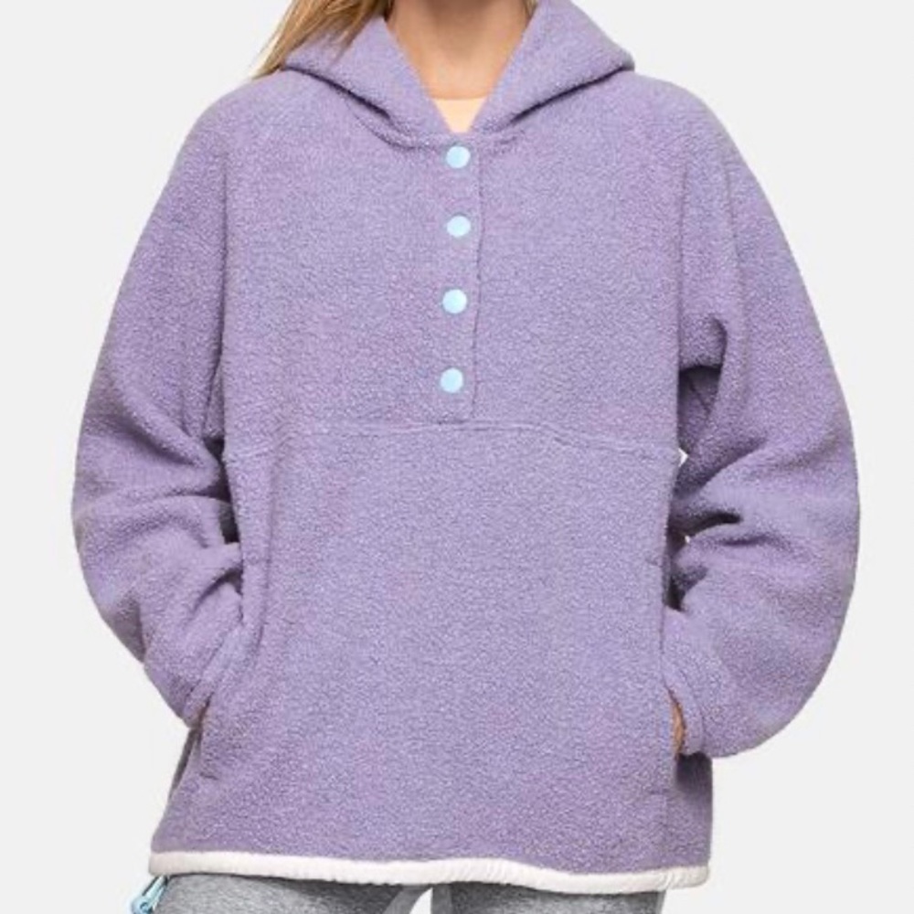 Outdoor Voices Mega Fleece Pullover I’m Pale Iris